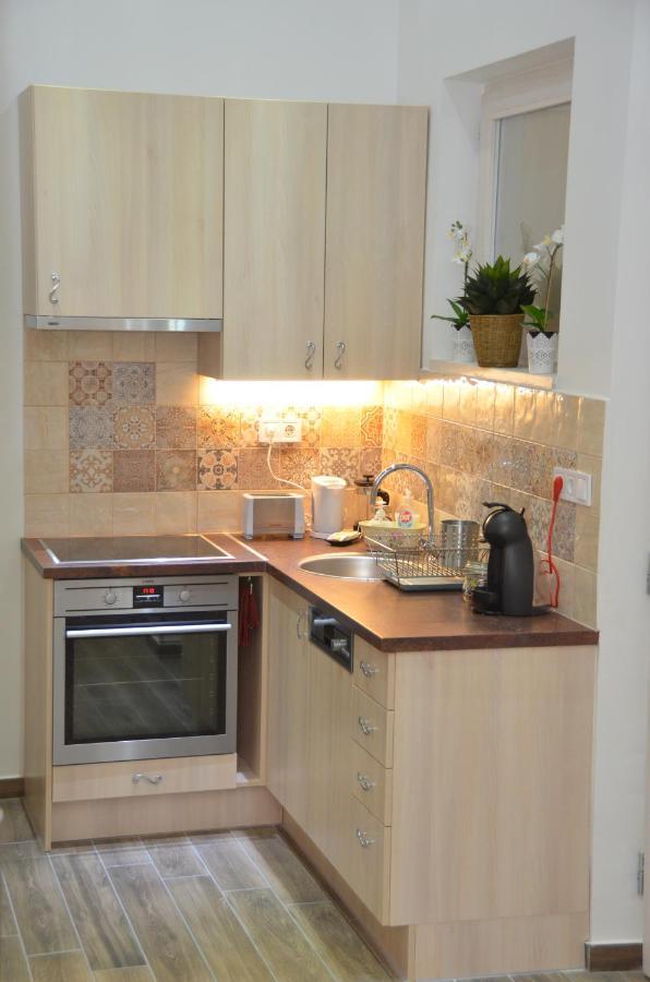 Nn Apartmanette Budapest Exterior foto