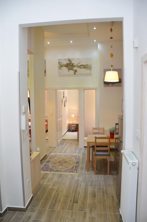 Nn Apartmanette Budapest Habitación foto